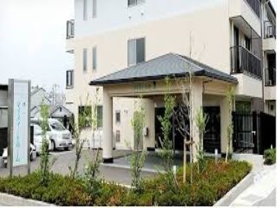ホテル風高級感溢れる老人ホーム|実務者時給1350円介護職|伏見日野