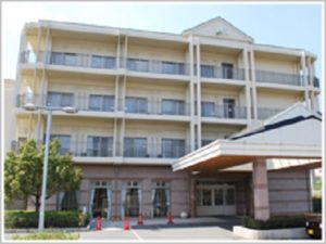 無資格・未経験~歓迎の特養介護ヘルパー|人材育成◎|川西一庫