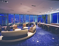 正社員|月給22万円~介護士|神戸の夜景が一望の高級有料老人ホーム|神戸海岸通