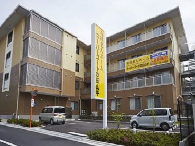 《吹田山手》無資格時給1150円☆老人ホーム介護職