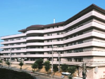 《吹田岸部》正社員月給21万円~☆老健の介護職