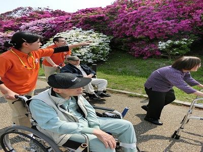《生駒》実務者~OK☆グループホーム介護職
